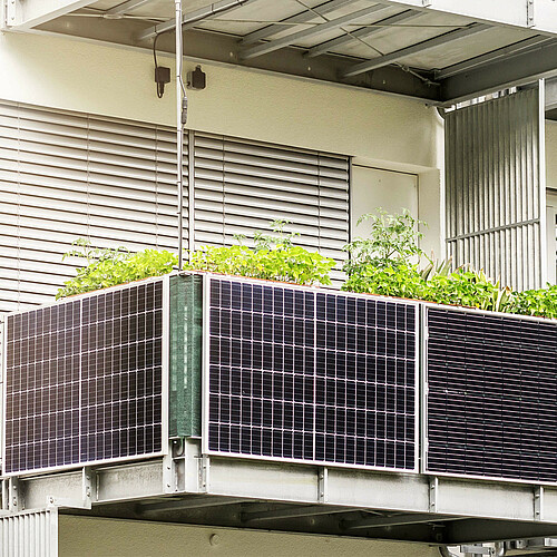 Balkon Photovoltaik als Steckermodul